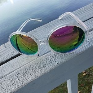 Round Frame Sunglasses